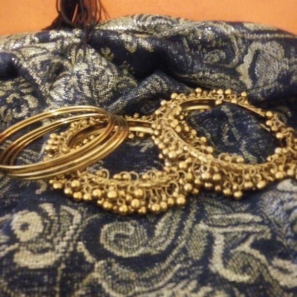 Bangles - Picture 2 of 2